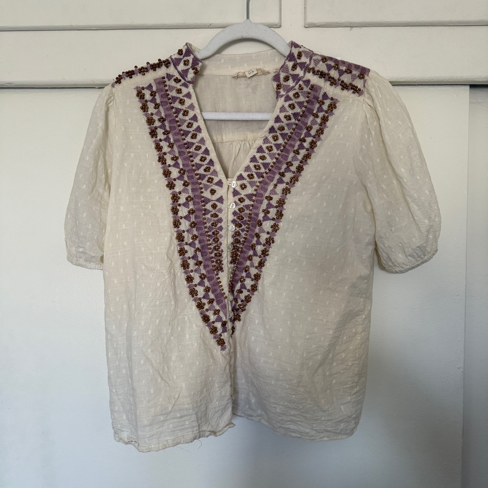 Embroidered Button Blouse - Picture 5 of 8